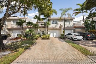 10233 NW 52nd Ln 0, Doral, FL 33178