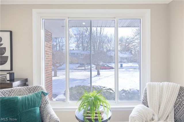 24206 Beech Lane, North Olmsted, OH 44070