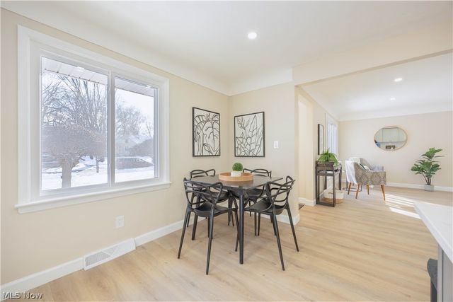 24206 Beech Lane, North Olmsted, OH 44070