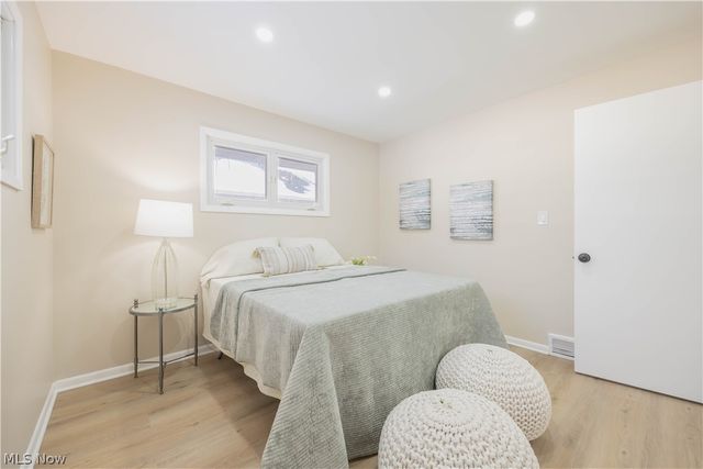 24206 Beech Lane, North Olmsted, OH 44070