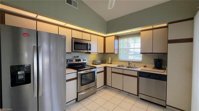 14977 Rivers Edge CT 219, Fort Myers, FL 33908