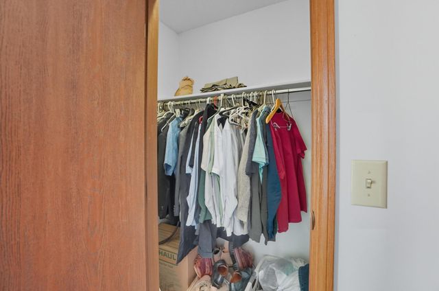 3111 Castlebrook Avenue, Hilliard, OH 43026