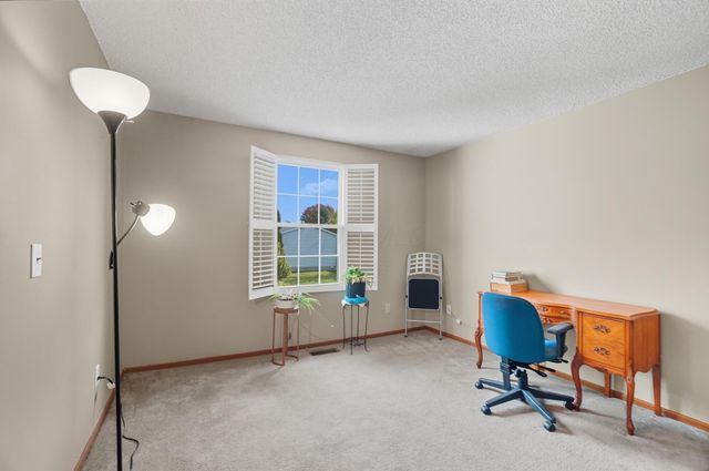 3111 Castlebrook Avenue, Hilliard, OH 43026