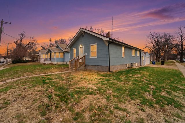 1803 E 14th Street, Des Moines, IA 50316