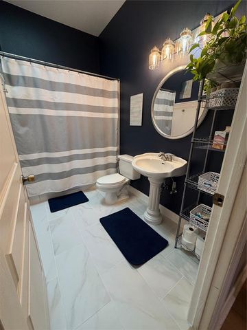 1527 DESS DRIVE, Orlando, FL 32818