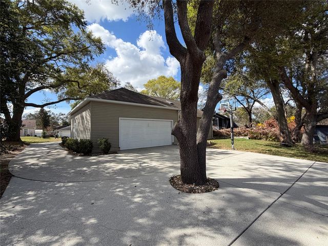 1527 DESS DRIVE, Orlando, FL 32818