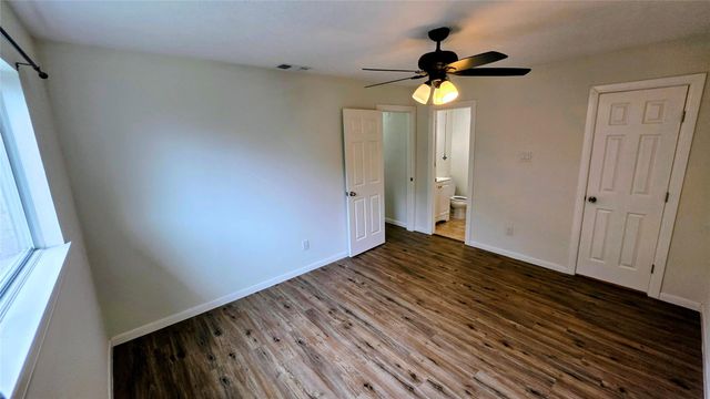 7518 Smiling Wood Lane, Houston, TX 77086