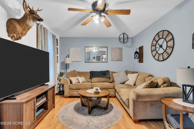 121 Sams Road, Jackson, NJ 08527