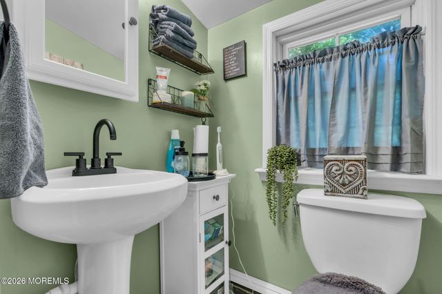 121 Sams Road, Jackson, NJ 08527