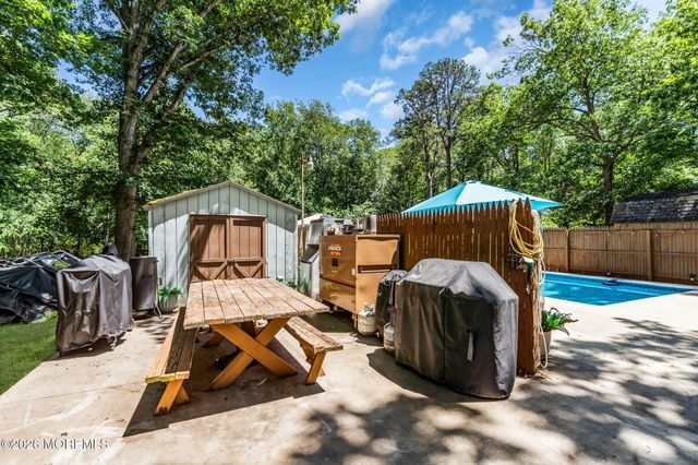 121 Sams Road, Jackson, NJ 08527