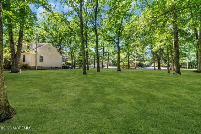 121 Sams Road, Jackson, NJ 08527