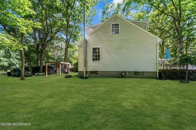 121 Sams Road, Jackson, NJ 08527