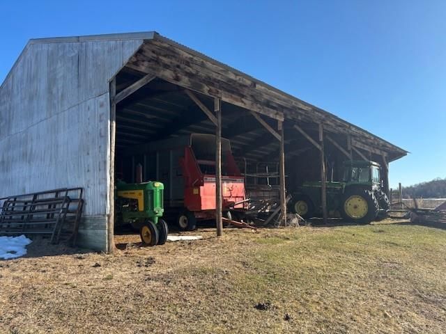 N41286 Halama Road, Independence, WI 54747