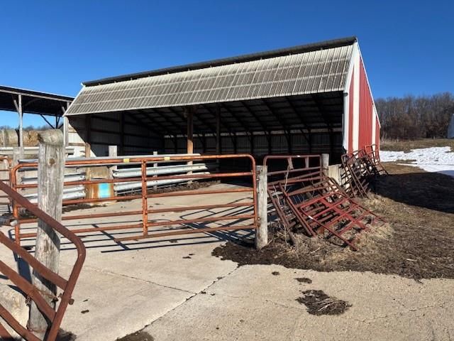 N41286 Halama Road, Independence, WI 54747