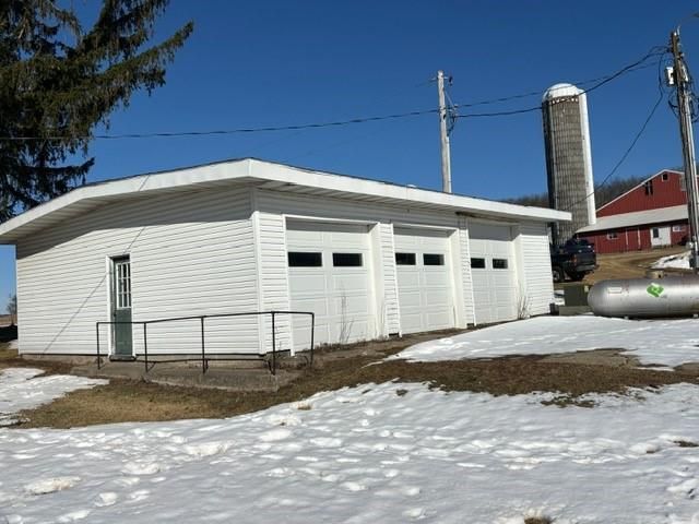 N41286 Halama Road, Independence, WI 54747