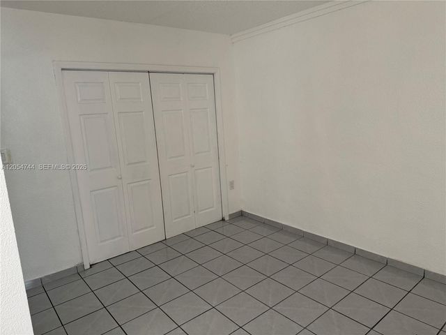 8240 NW 181st Street 2, Hialeah, FL 33015