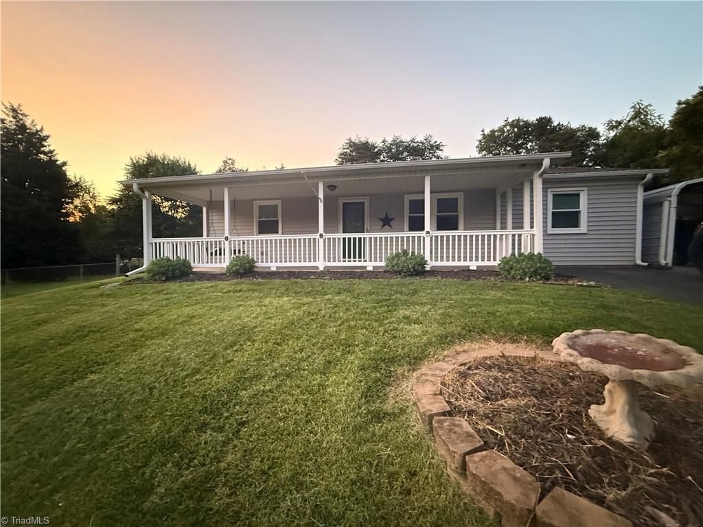 126 Cedardale Lane, King, NC 27021
