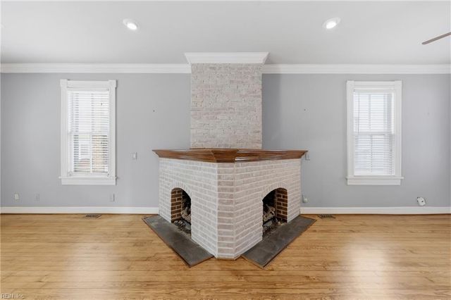 447 Dinwiddie ST, Portsmouth, VA 23704