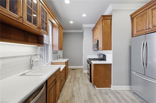 447 Dinwiddie ST, Portsmouth, VA 23704