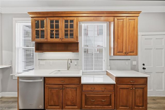 447 Dinwiddie ST, Portsmouth, VA 23704