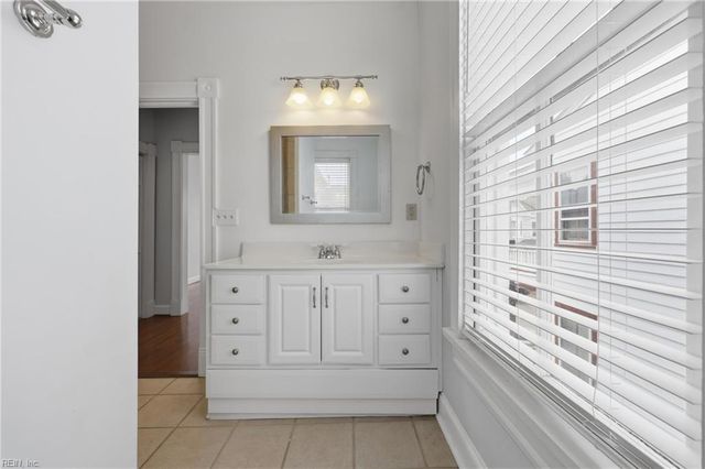 447 Dinwiddie ST, Portsmouth, VA 23704