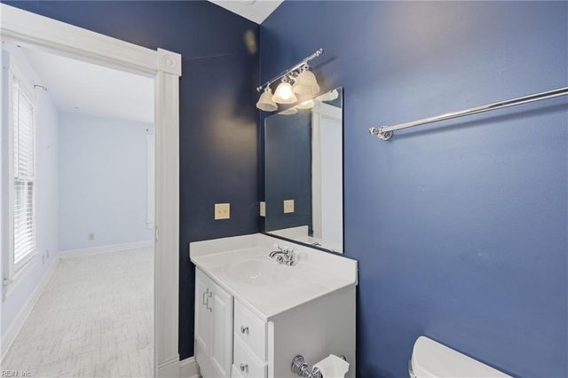 447 Dinwiddie ST, Portsmouth, VA 23704