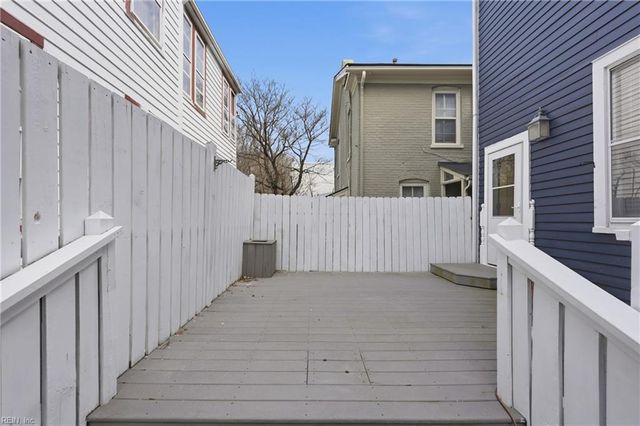 447 Dinwiddie ST, Portsmouth, VA 23704