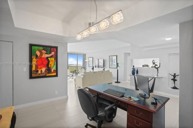 20281 E Country Club Dr 1603, Aventura, FL 33180