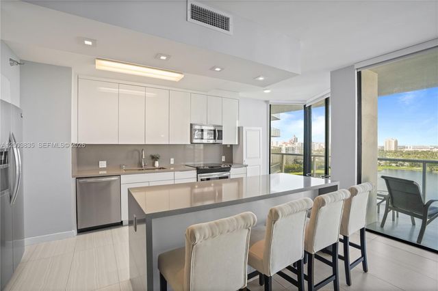 20281 E Country Club Dr 1603, Aventura, FL 33180