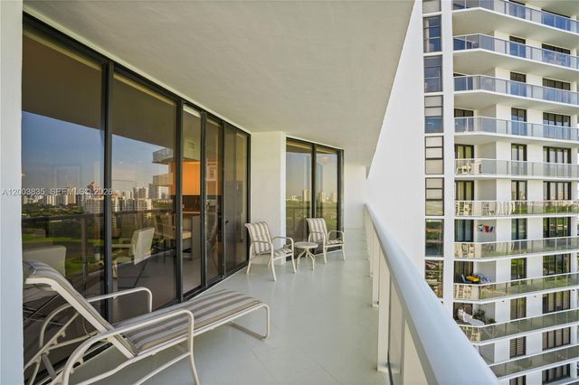 20281 E Country Club Dr 1603, Aventura, FL 33180