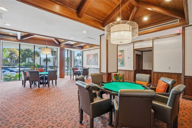 20281 E Country Club Dr 1603, Aventura, FL 33180