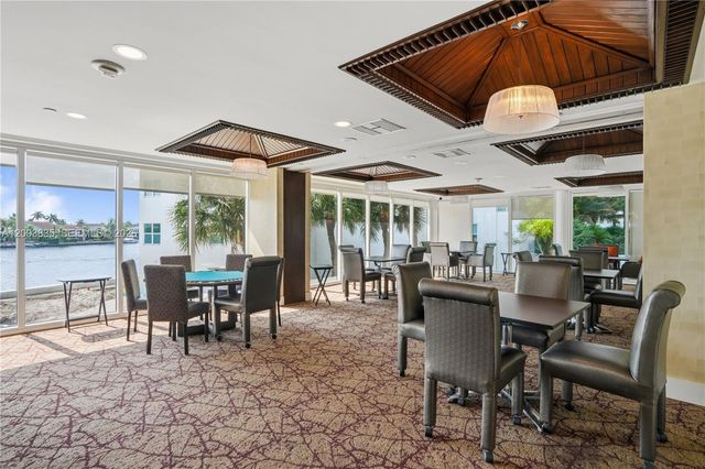 20281 E Country Club Dr 1603, Aventura, FL 33180