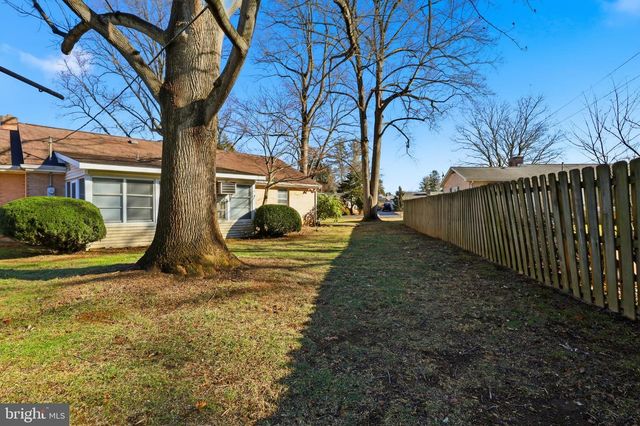 714 NOBLE BLVD, Carlisle, PA 17013