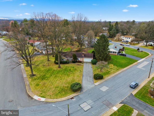 714 NOBLE BLVD, Carlisle, PA 17013