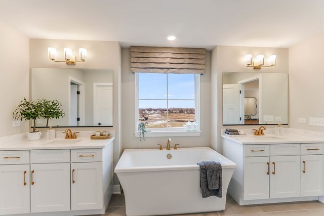 10882 Chadsey Circle, Huntley, IL 60142