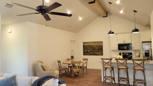 7120 Package Property Street, Lubbock, TX 79407