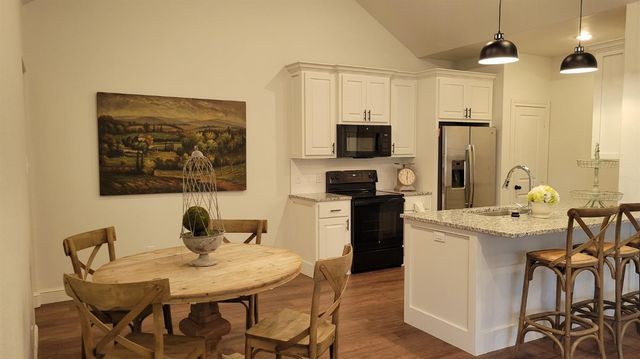 7120 Package Property Street, Lubbock, TX 79407