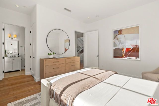 530 N Alta Vista Boulevard, Los Angeles, CA 90036