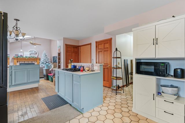 621 Huntley Terrace, Crete, IL 60417