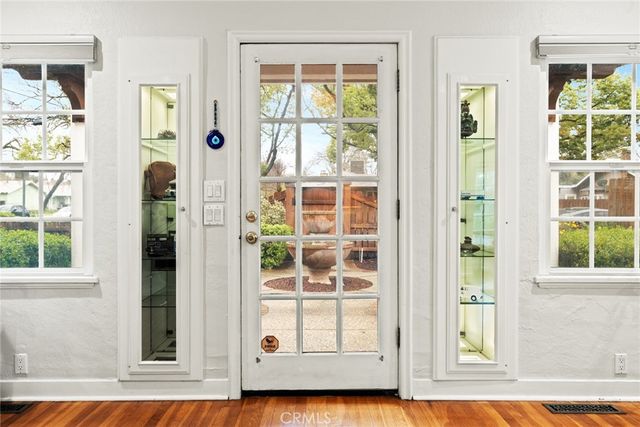 496 E 3rd, Chico, CA 95926