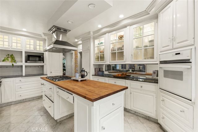 496 E 3rd, Chico, CA 95926