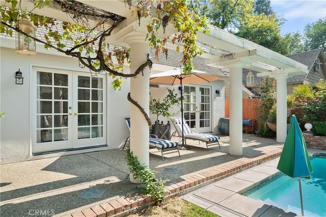 496 E 3rd, Chico, CA 95926