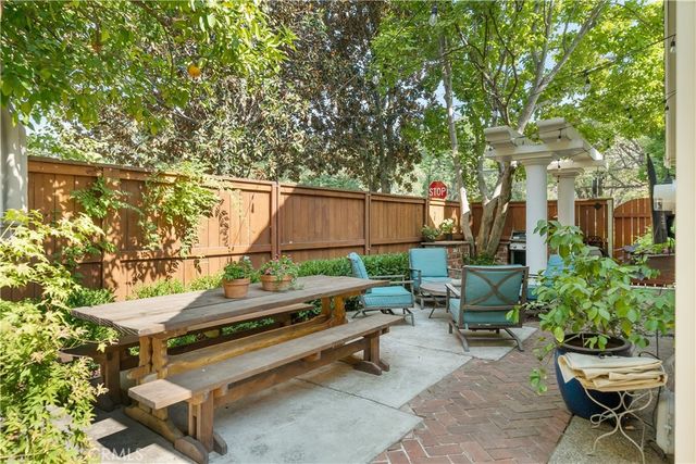 496 E 3rd, Chico, CA 95926