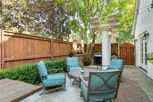 496 E 3rd, Chico, CA 95926