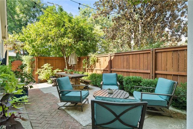 496 E 3rd, Chico, CA 95926