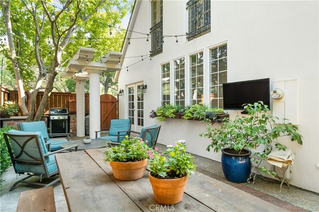 496 E 3rd, Chico, CA 95926