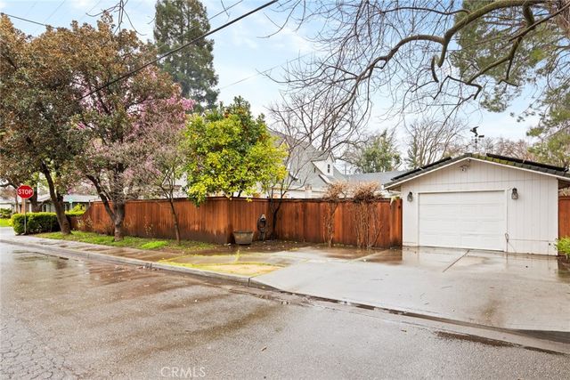 496 E 3rd, Chico, CA 95926
