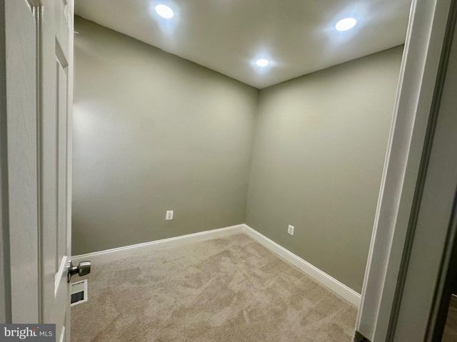 1927 HOLLINS ST, Baltimore, MD 21223