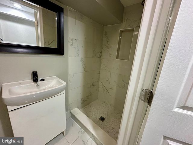 1927 HOLLINS ST, Baltimore, MD 21223