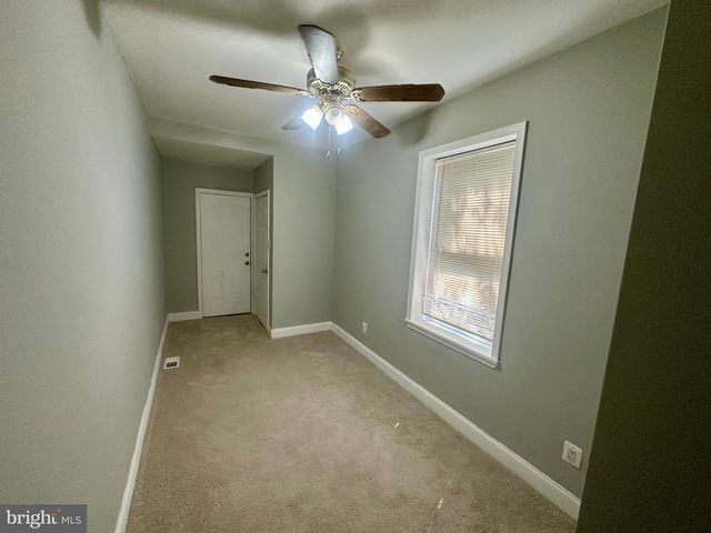 1927 HOLLINS ST, Baltimore, MD 21223